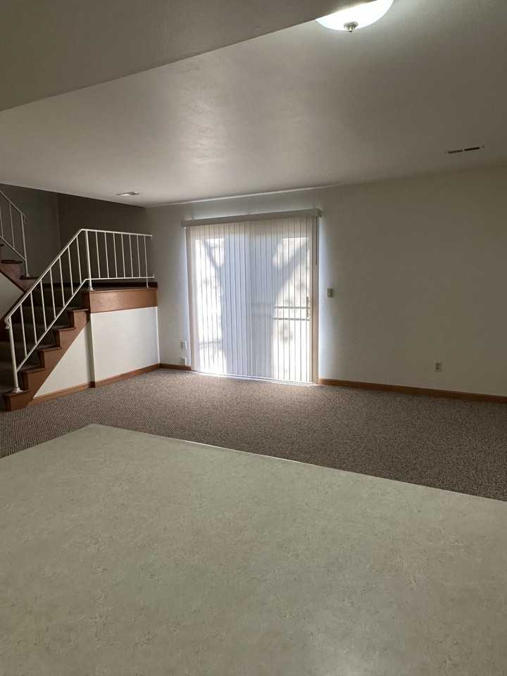 13 Florentine Ct #NA - Photo 4 of 23