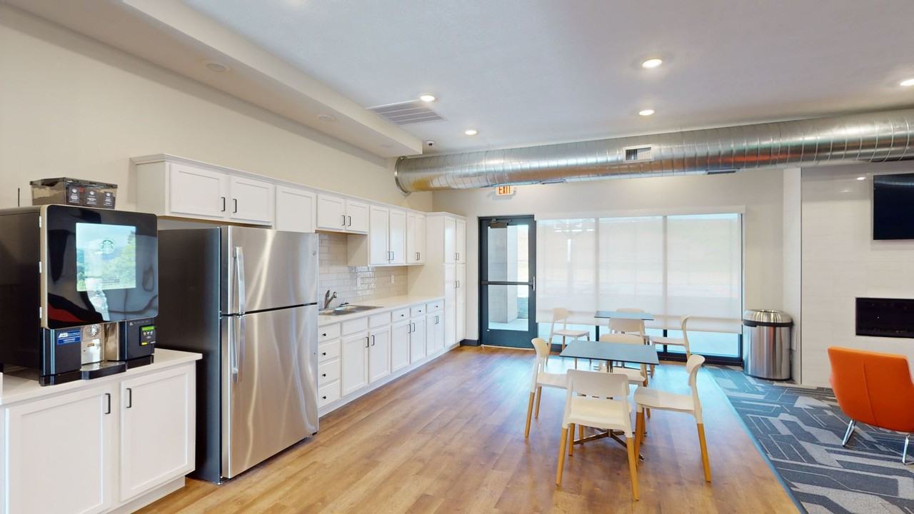 PowderHaus Apartments & Townhomes - Photo 2 of 22