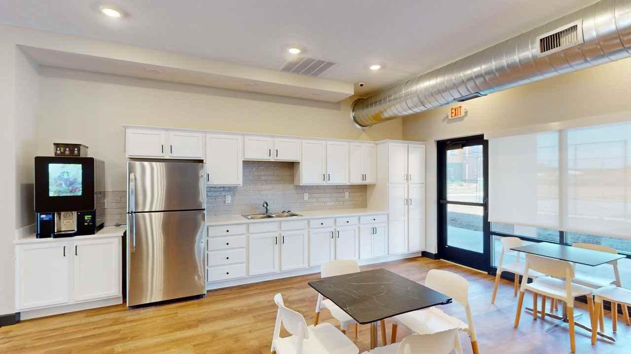PowderHaus Apartments & Townhomes - Photo 4 of 22