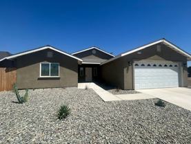 820 N Cypress St - Photo 1 of 1