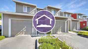 featured image of 434 S Oak Harbor St