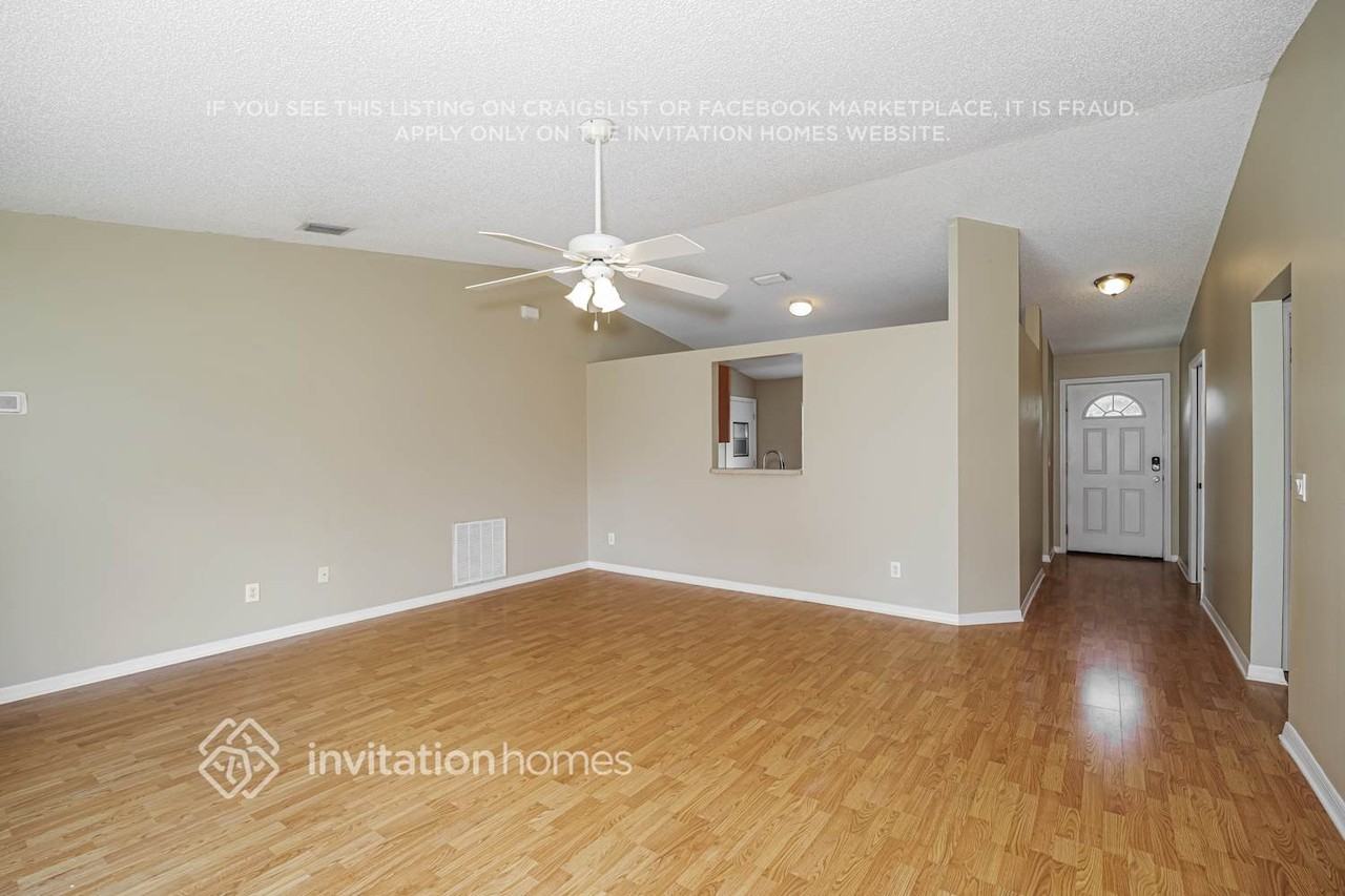 1460 Casa Rd - Photo 4 of 17
