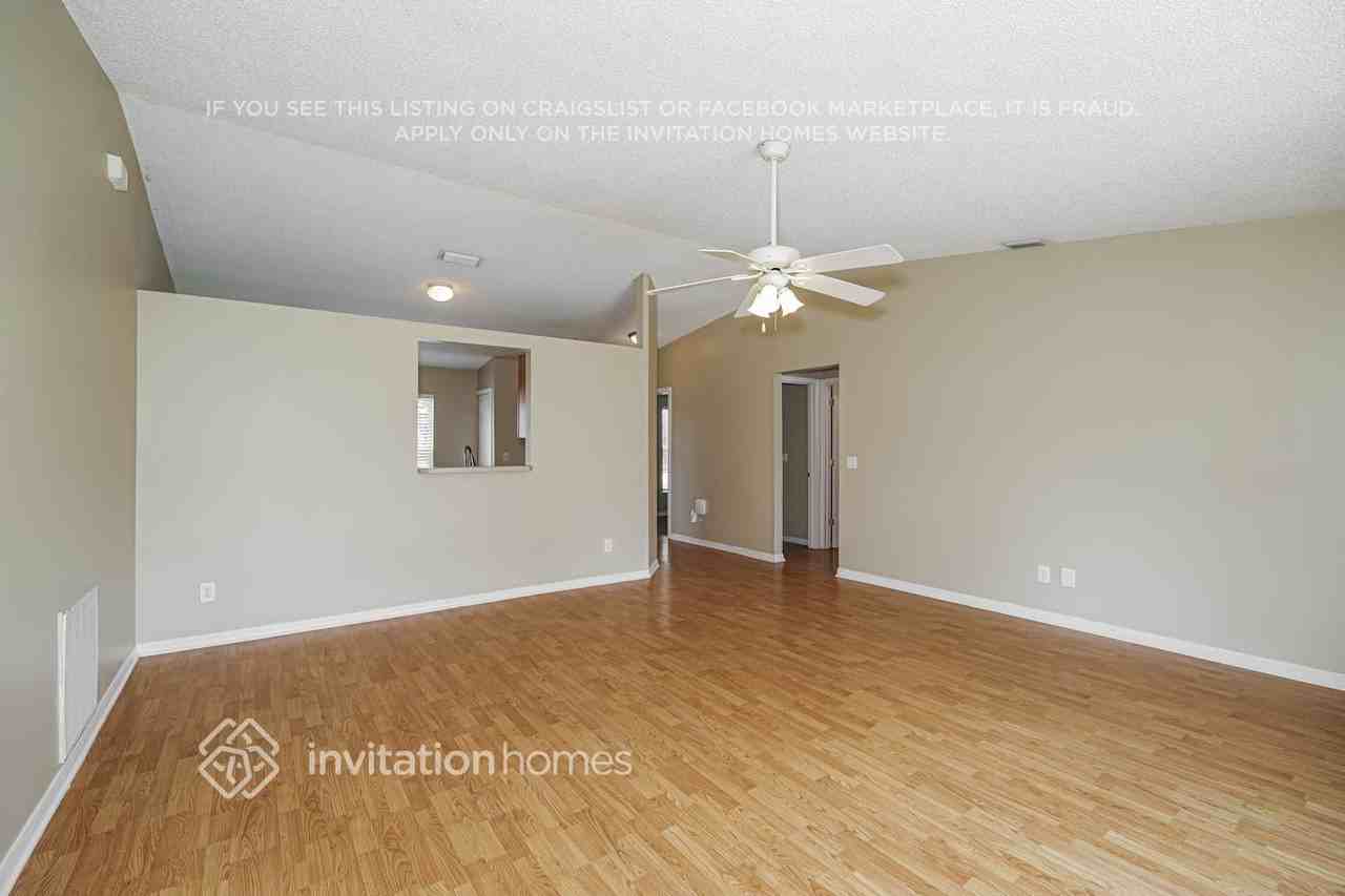 1460 Casa Rd - Photo 5 of 17