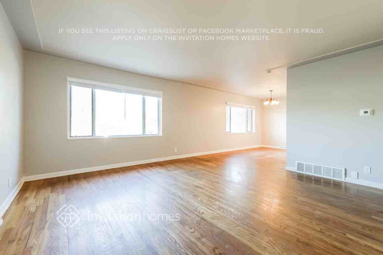 2040 Ironton St - Photo 5 of 18