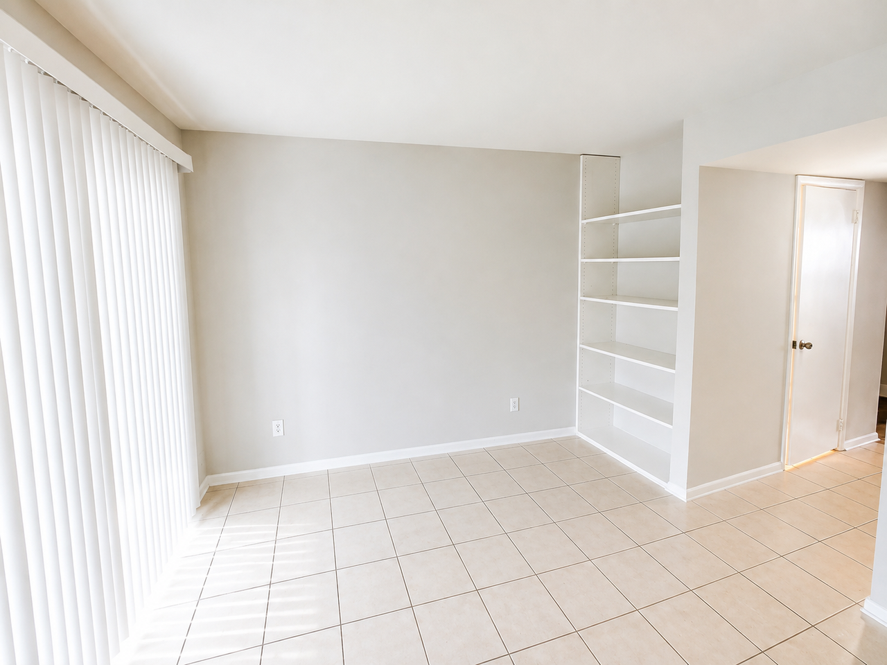 164 Woodlake Manor Dr - Photo 6 of 13