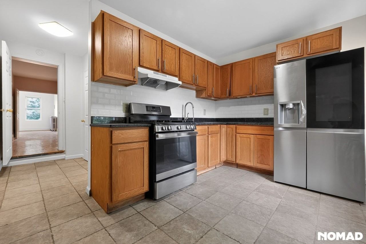 17 Grand St - Photo 5 of 31