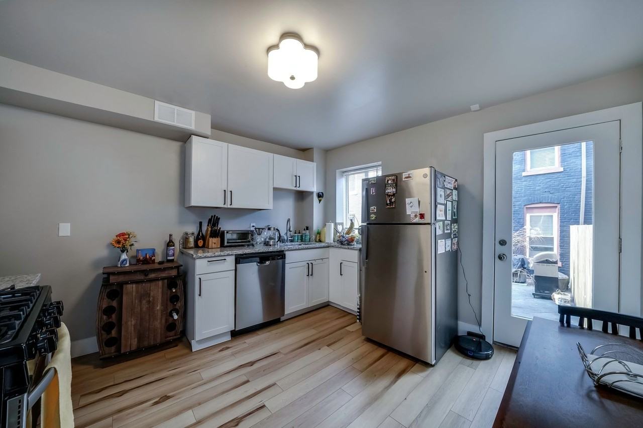3475 1/2 Denny St - Photo 2 of 3