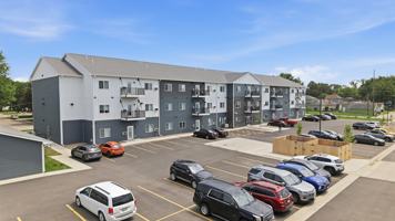 featured image of 427 4th St Nw