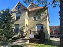 featured image of 26 W Norwich Ave