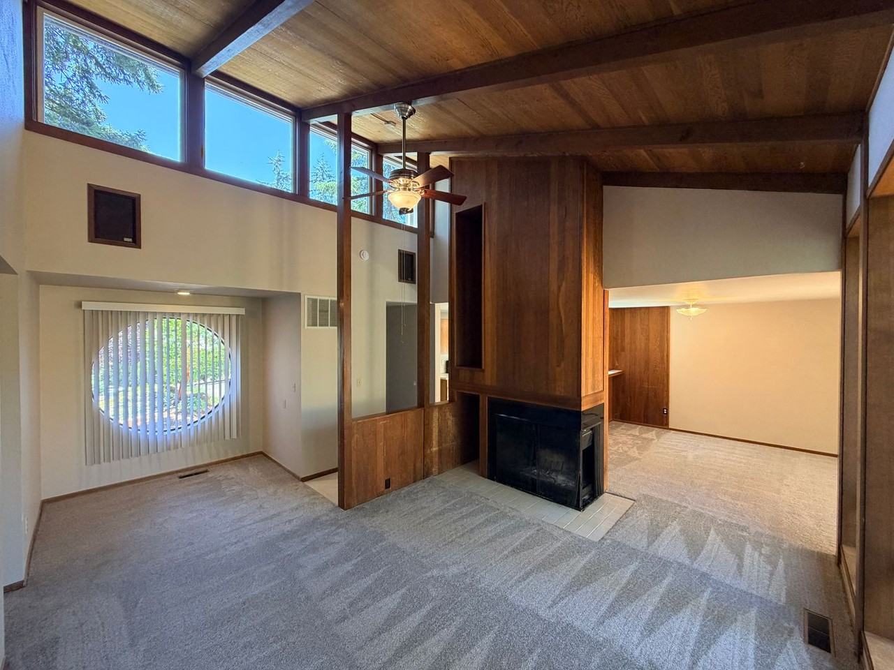 1545 Distinctive Ct S - Photo 3 of 12