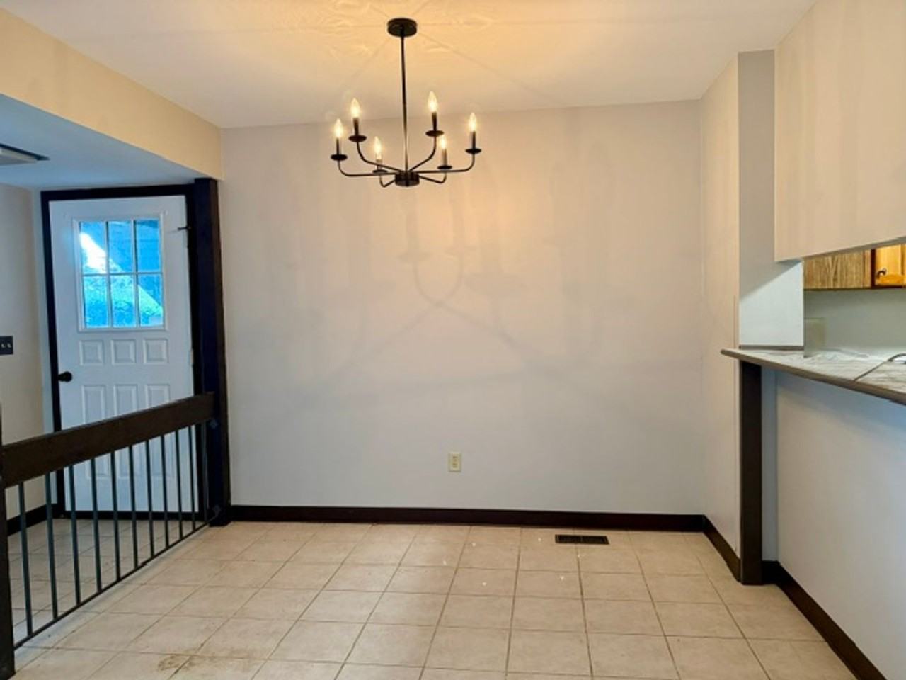 2539 2537/2 Lexington Ontario Rd #2539 - Photo 4 of 11