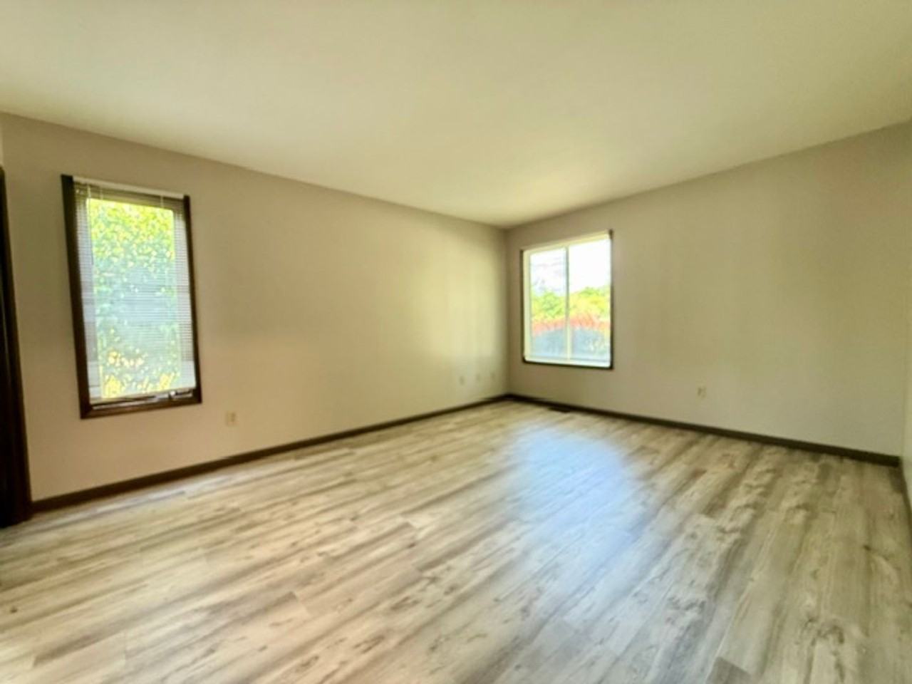 2539 2537/2 Lexington Ontario Rd #2539 - Photo 7 of 11
