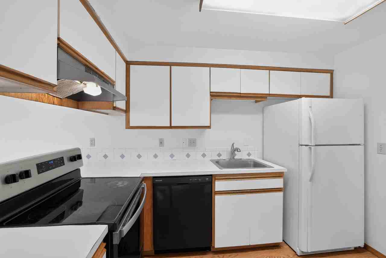 20463 Sw Midline St - Photo 5 of 15