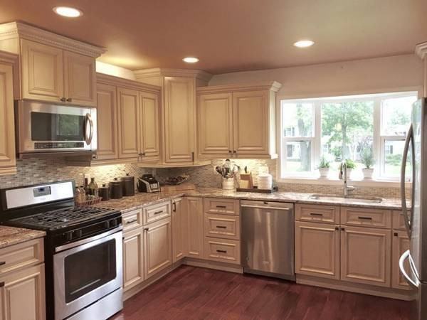 7 Fenway Ct - Photo 7 of 16