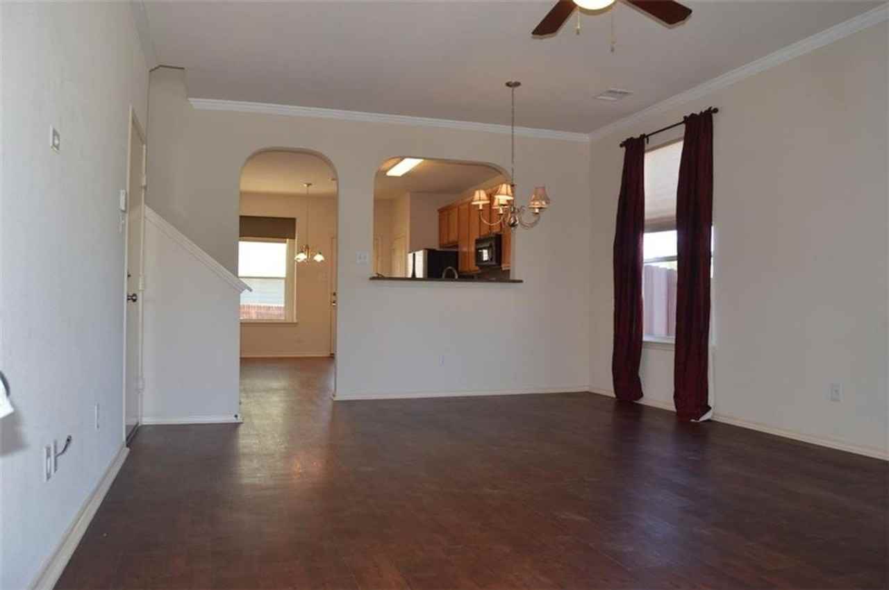 8312 Minnesota Ln - Photo 6 of 21