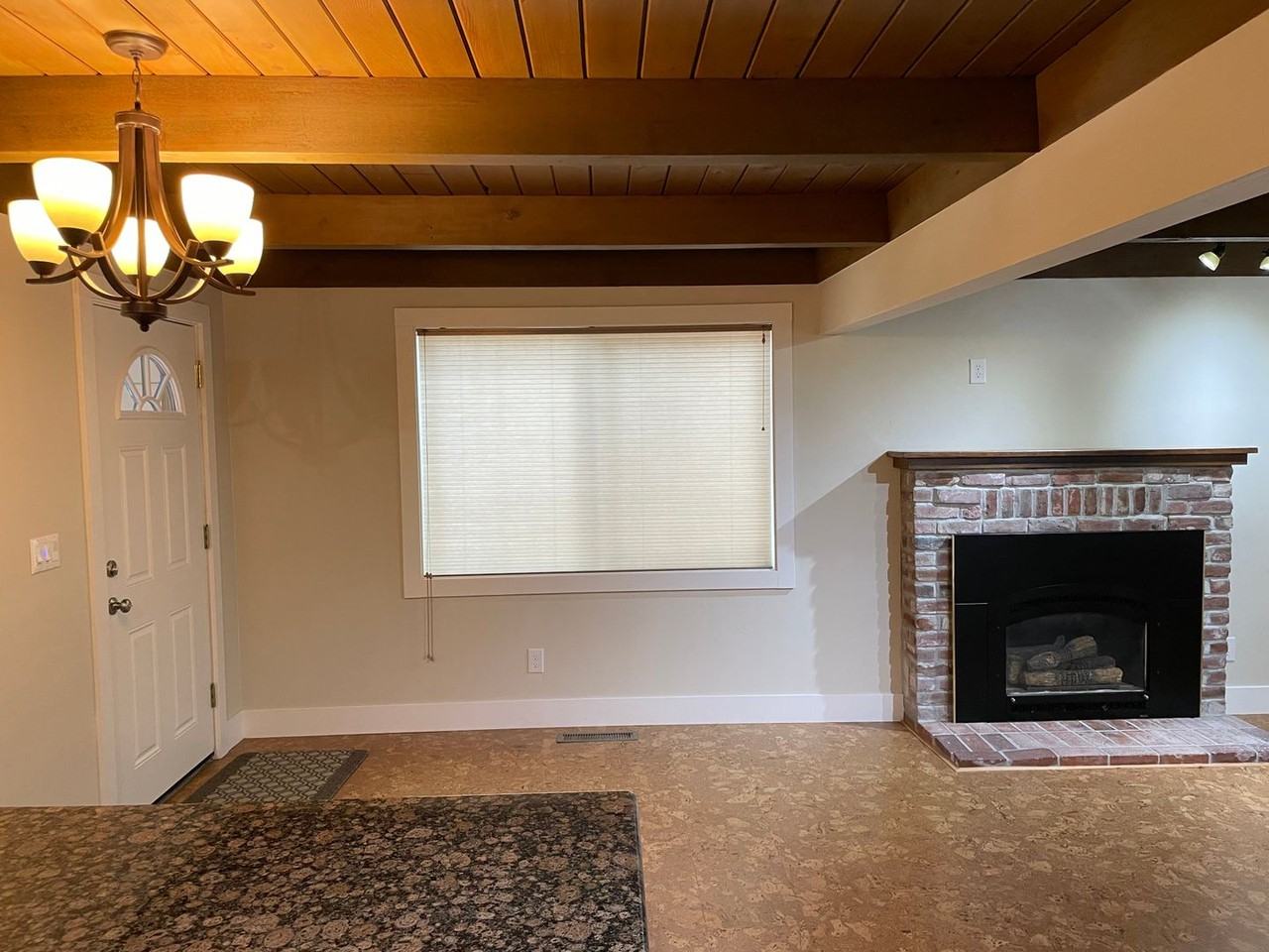 680 Taylor Way - Photo 6 of 16