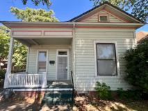 1044 Lincoln St - Photo 1 of 1