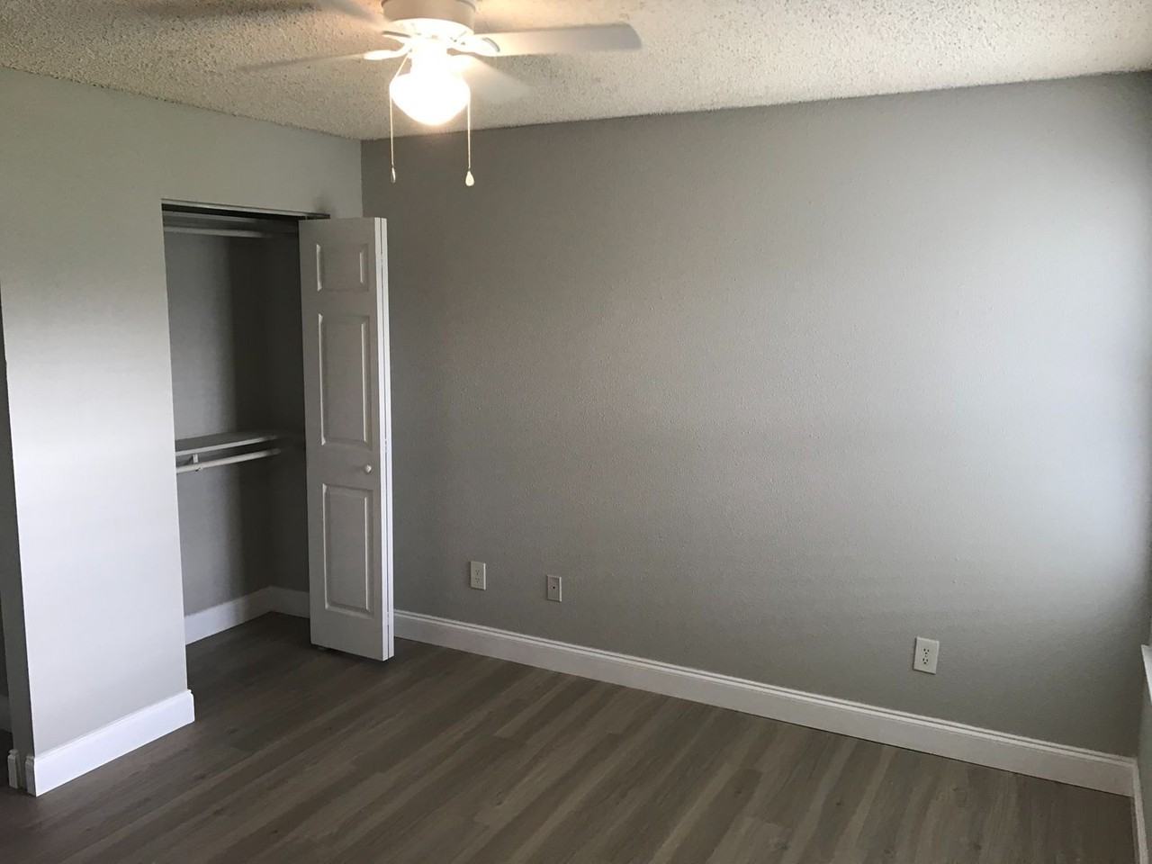 3716 Idlebrook Cir - Photo 6 of 21