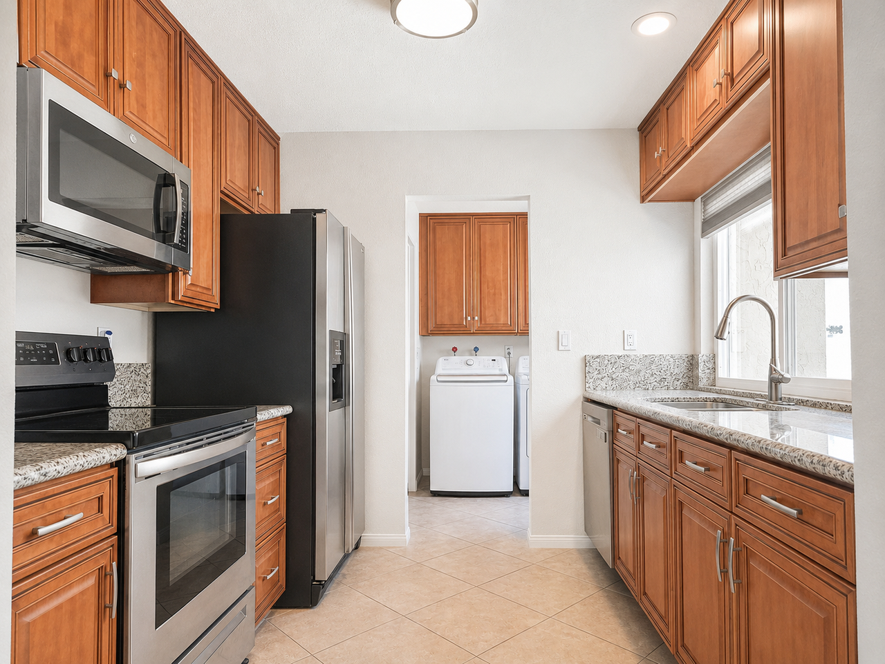 1354 Evergreen Dr - Photo 6 of 12
