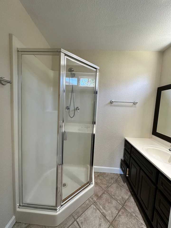 591 Fayette Cir - Photo 6 of 16