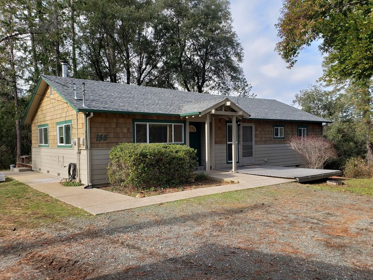 155 Meadow Gate Rd