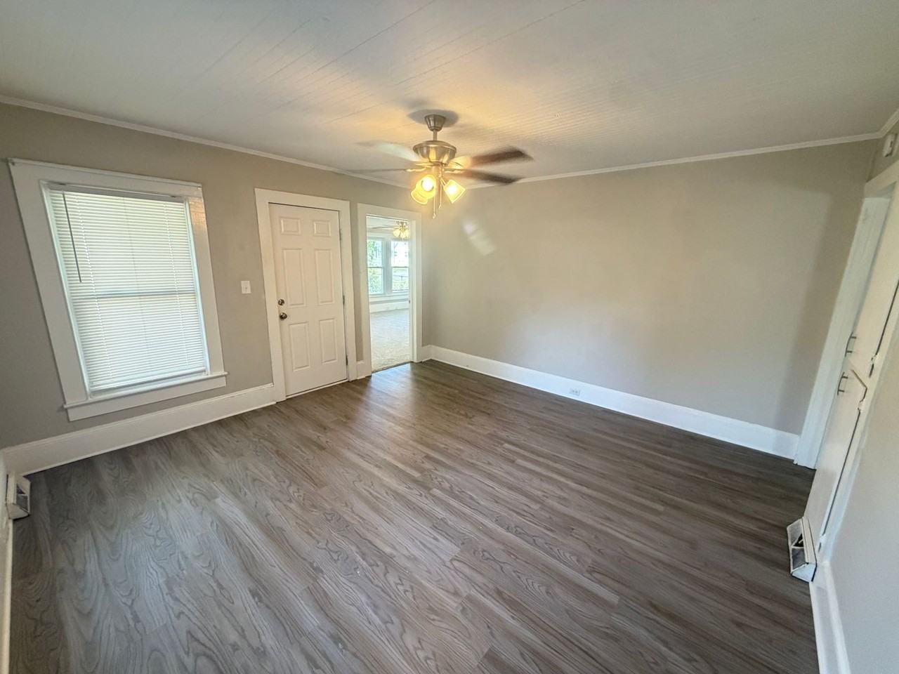 918 Laura Ave - Photo 4 of 18