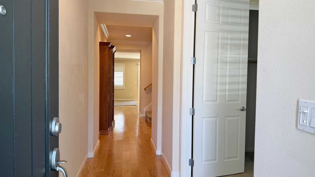 304 Karelian St - Photo 3 of 48