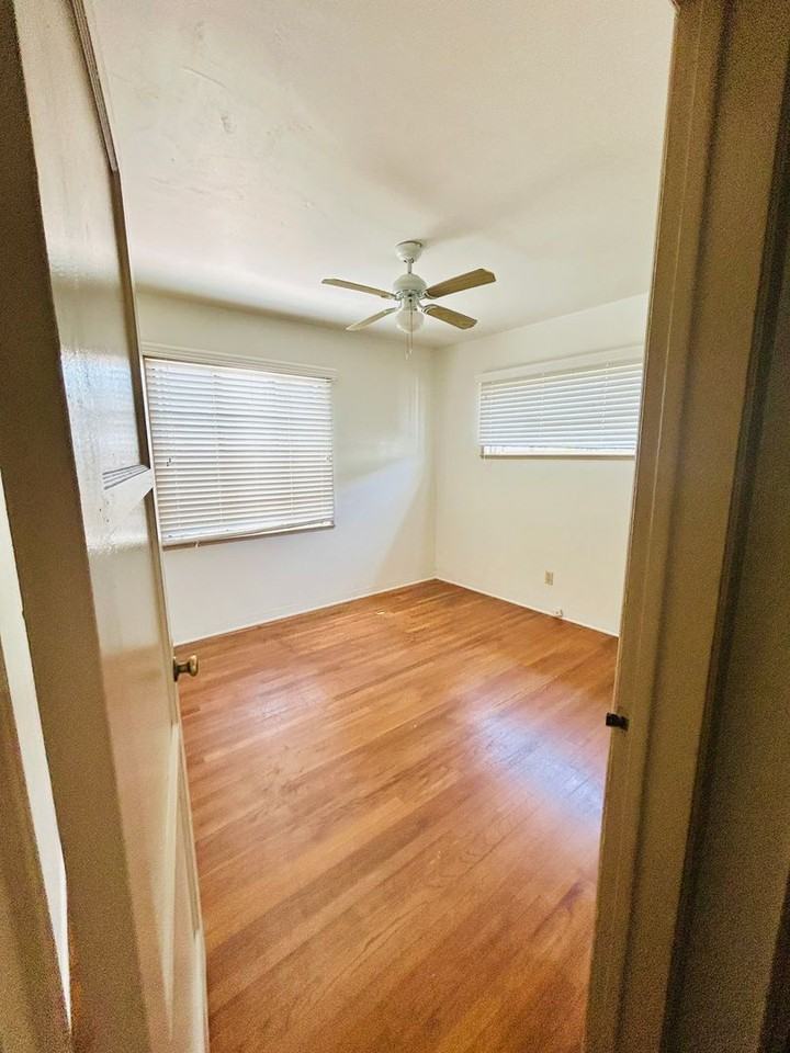 427 Palomar Ave - Photo 7 of 18