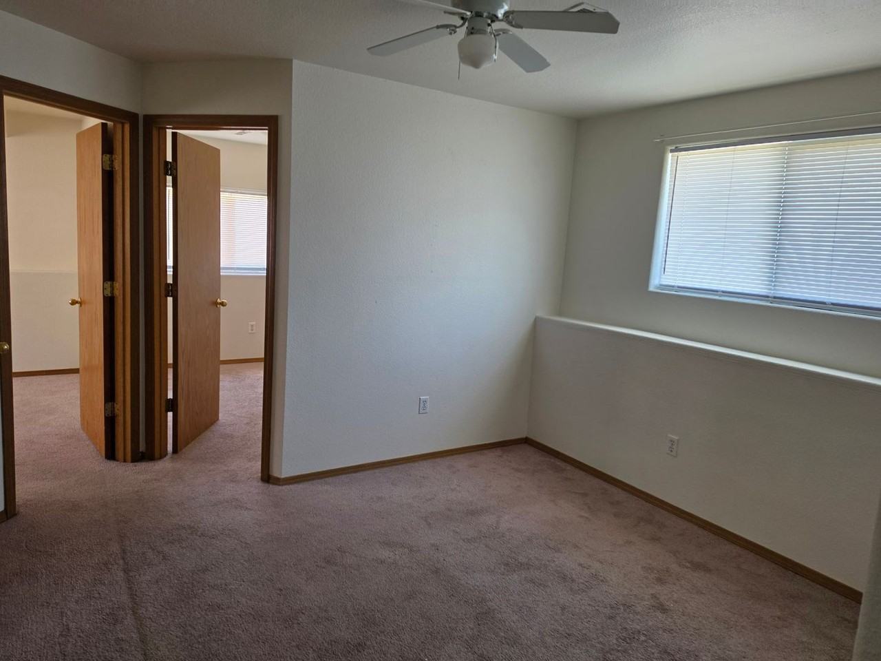 2302 South Dr - Photo 6 of 14