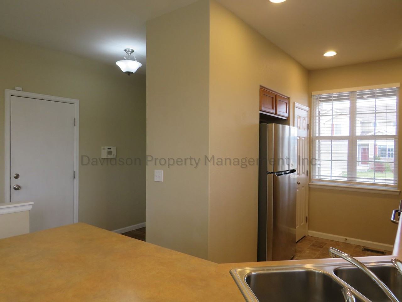 7641 Autumn Knoll Dr - Photo 4 of 13