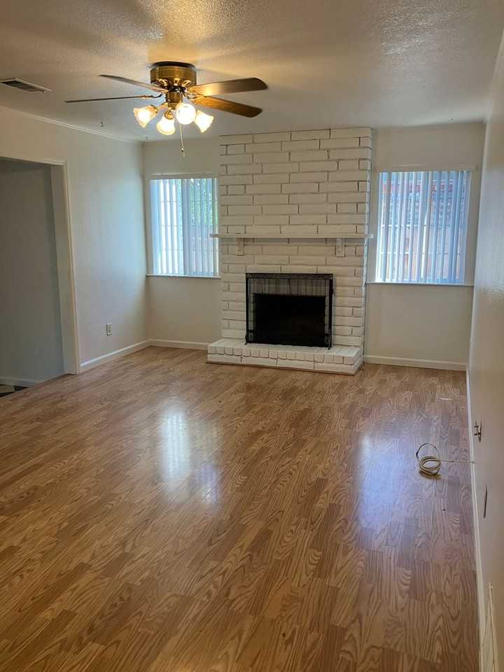 1704 Ellison Dr - Photo 2 of 18