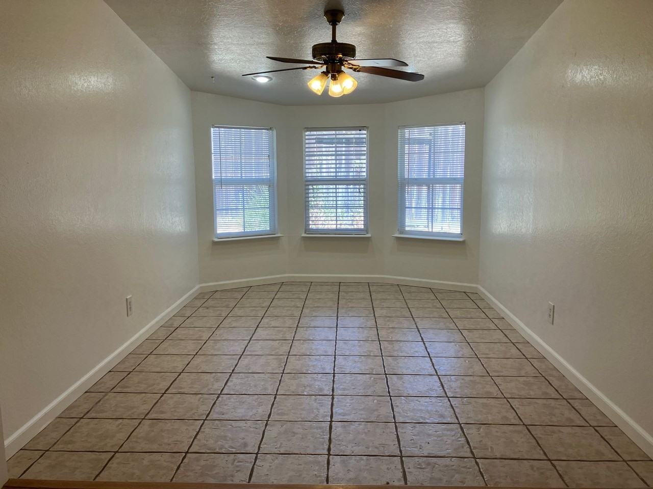 1704 Ellison Dr - Photo 3 of 18