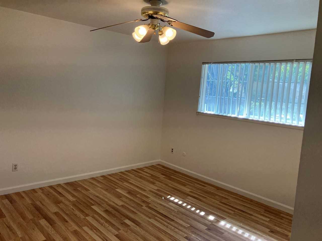1704 Ellison Dr - Photo 6 of 18