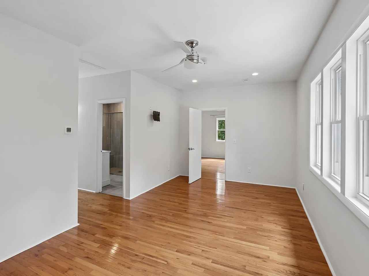 916 Quail Avenue - Photo 4 of 10