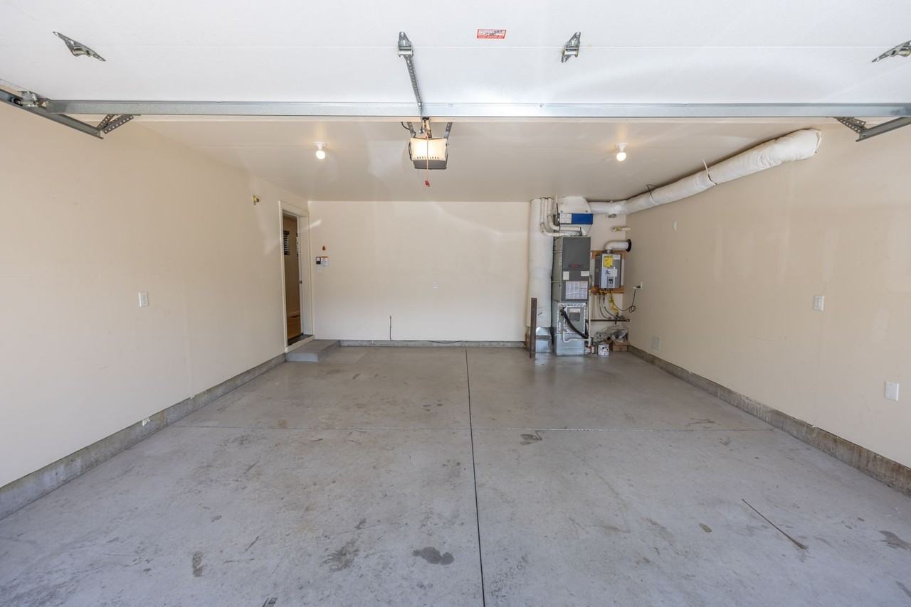 13310 Ne 51st St - Photo 5 of 23