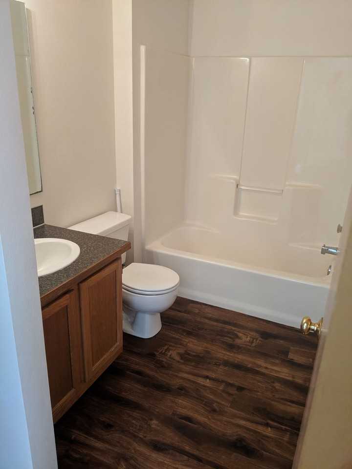 3331 Northwest Ave - Photo 7 of 9