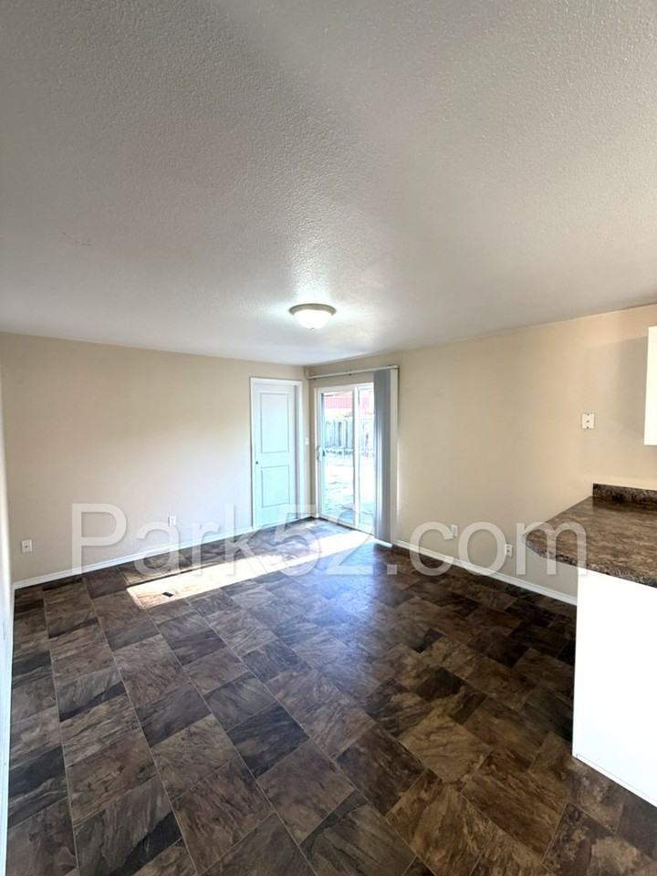 9108 Fawnlilly Cir W - Photo 7 of 14