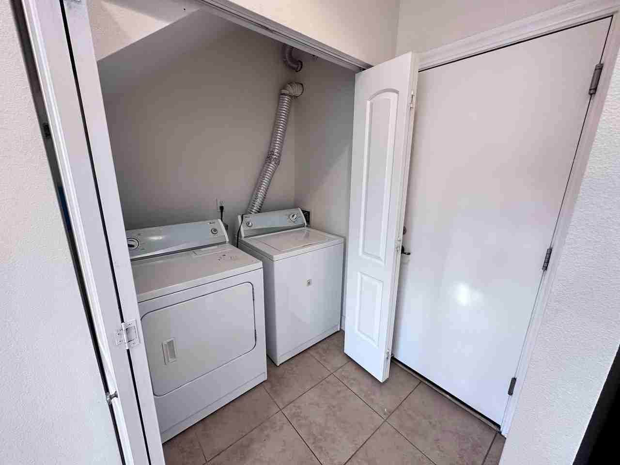165 Lancaster Dr #2 - Photo 6 of 15