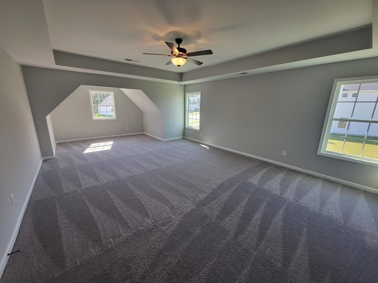 227 Haverford Dr - Photo 4 of 14