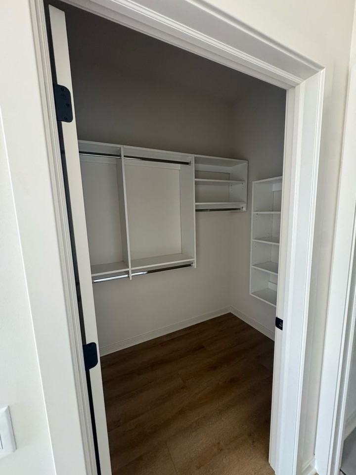 Block Belmont LLC - Photo 6 of 28