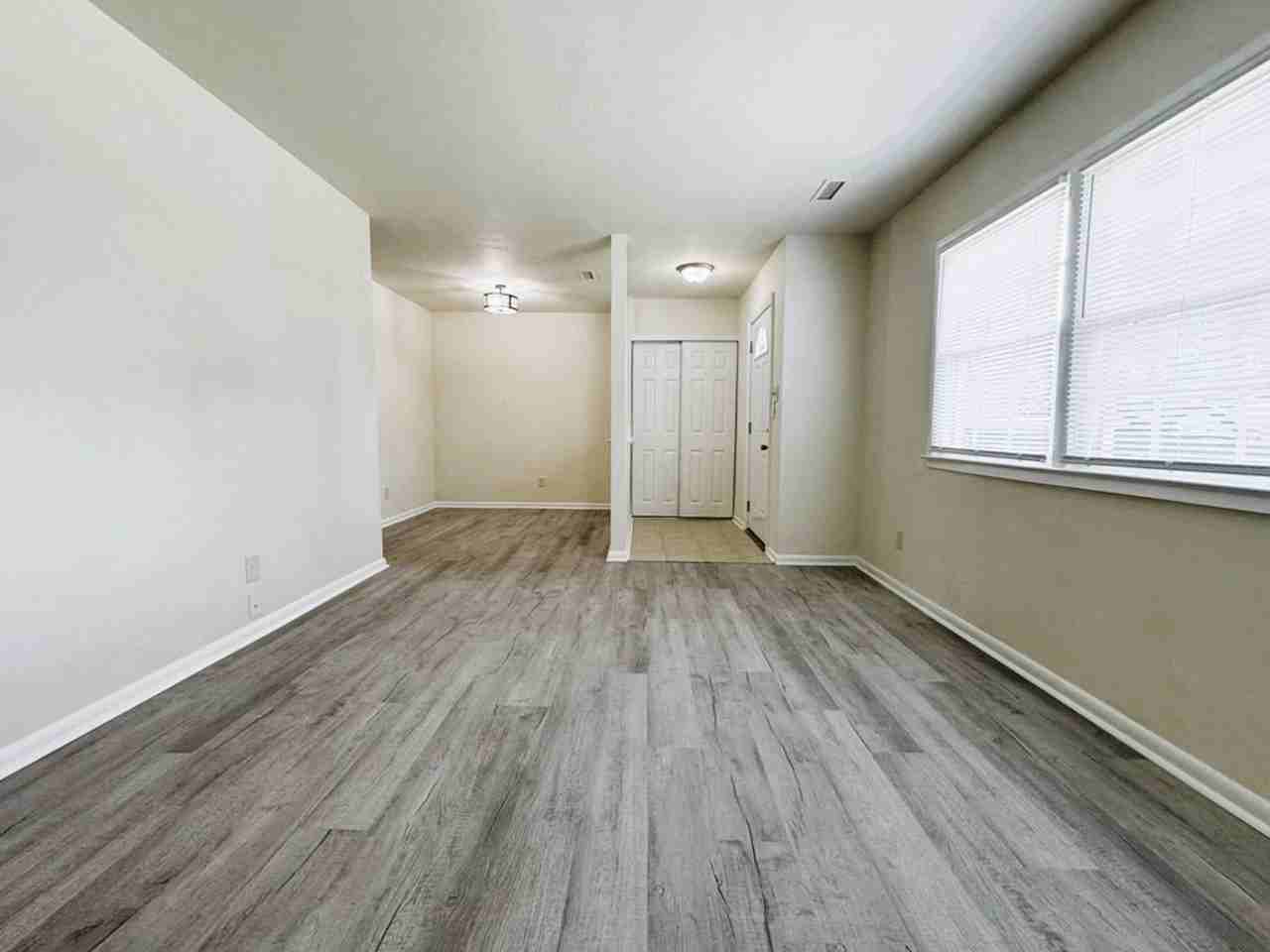 3060 Pewter Rd - Photo 2 of 23