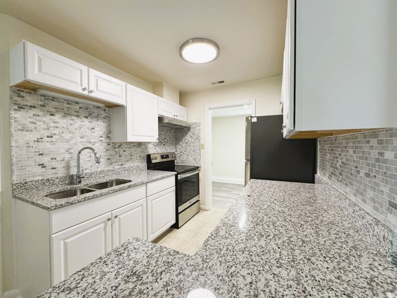 3060 Pewter Rd - Photo 7 of 23