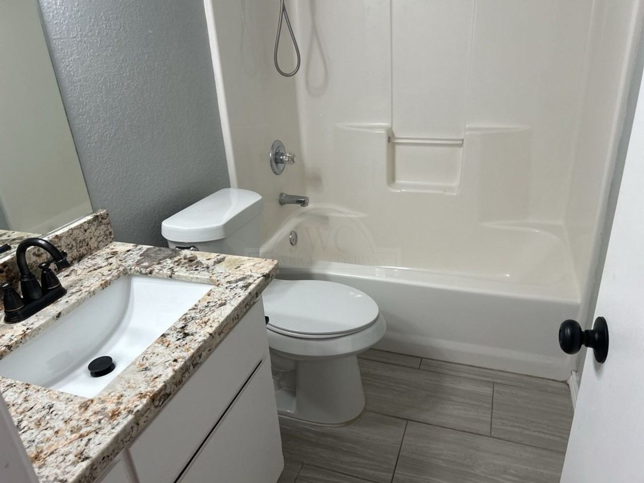 2611 Littlewood Dr - Photo 7 of 15
