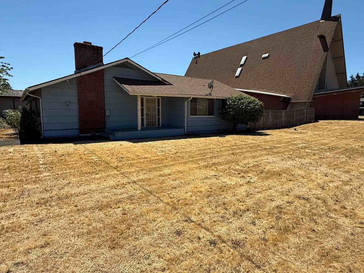 1670 Escalante St - Photo 2 of 47