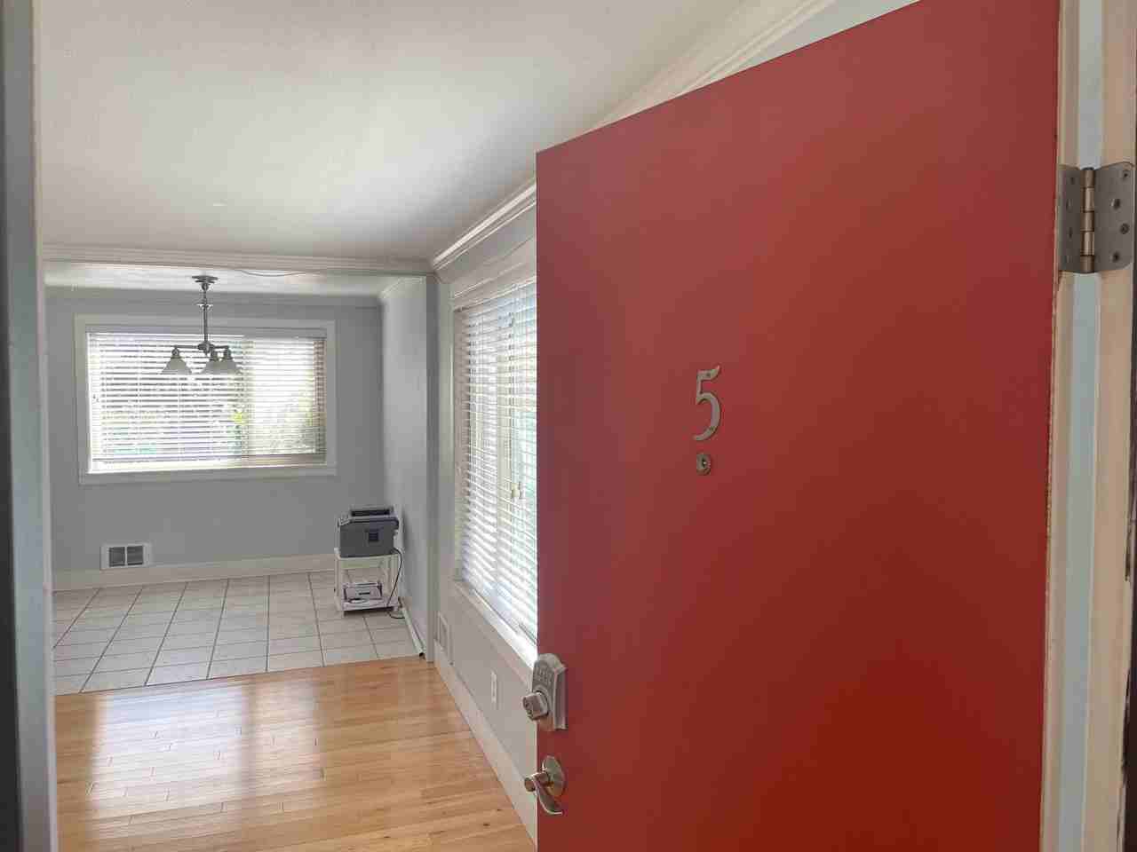 4451 Woodland Park Ave N #5 - Photo 2 of 18
