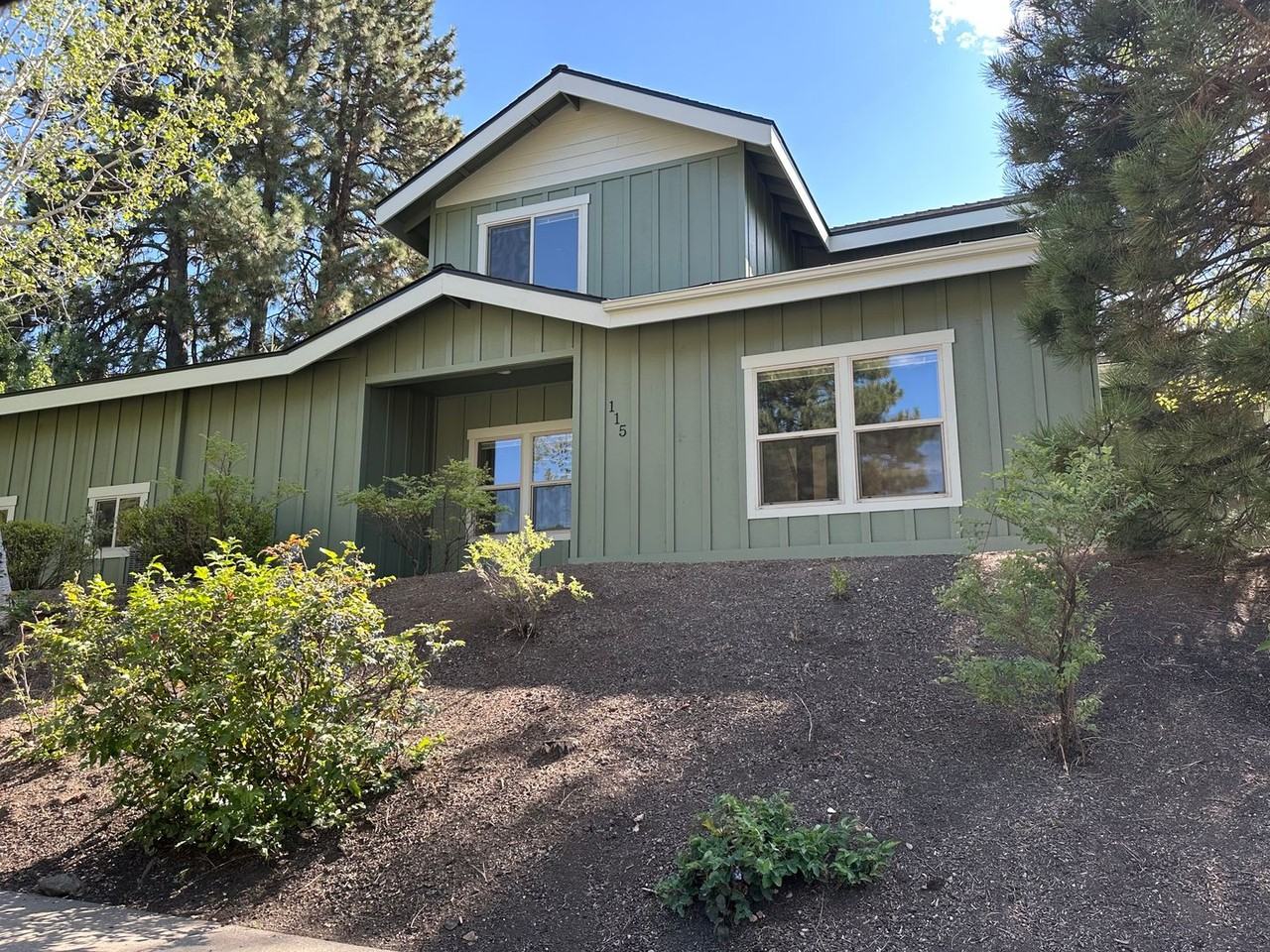 115 Nw Mt Washington Dr - Photo 2 of 33