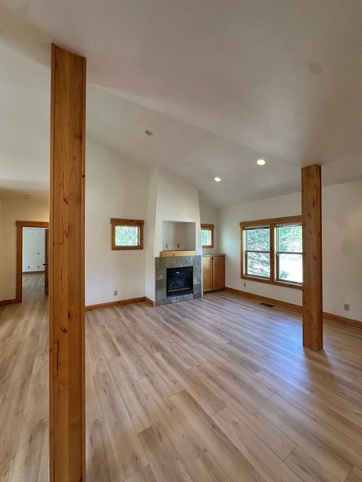 115 Nw Mt Washington Dr - Photo 4 of 33