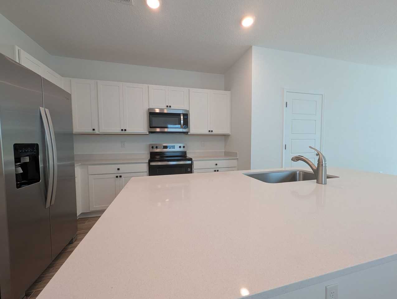 3225 Schoolmarm St - Photo 5 of 22