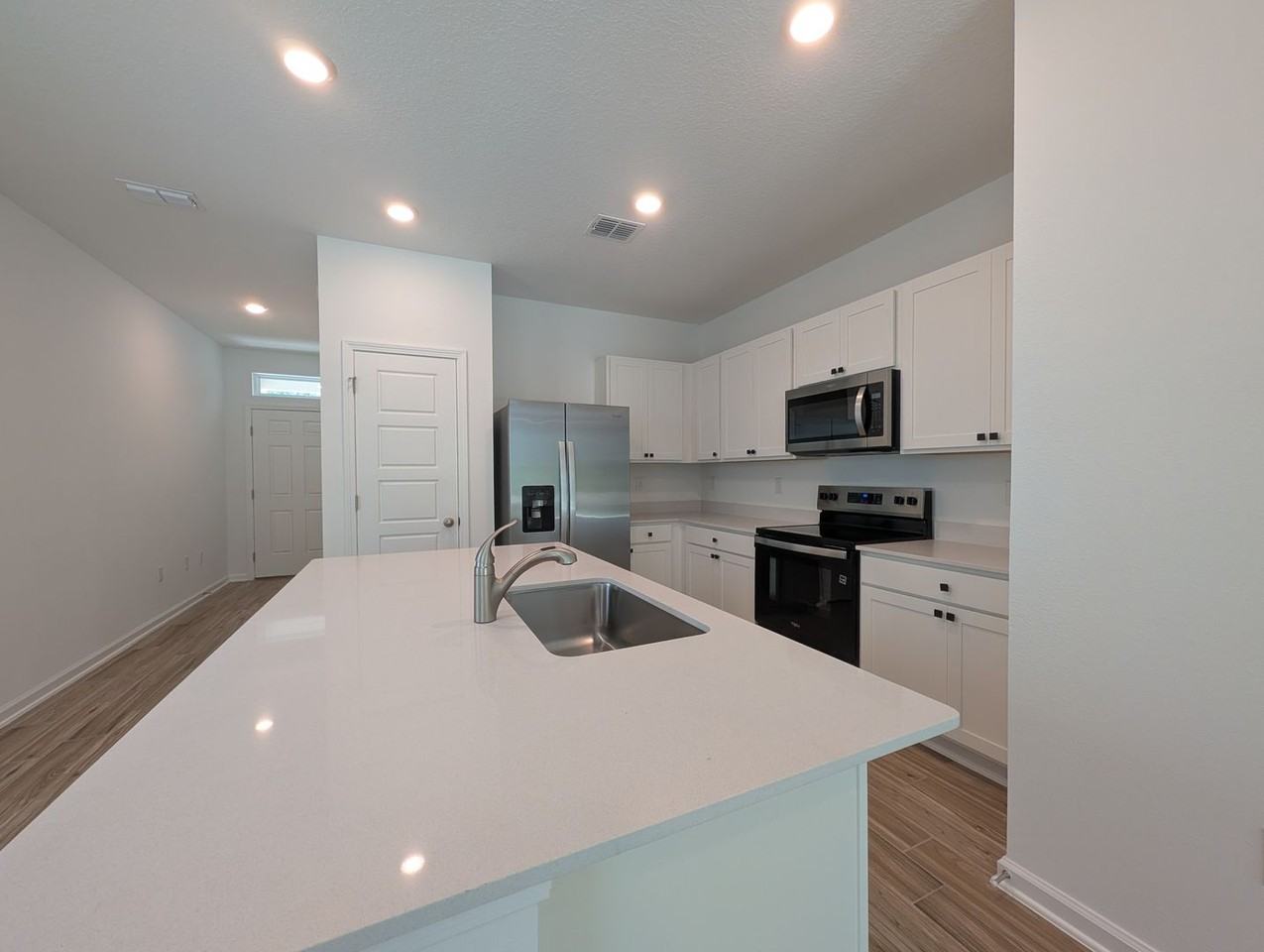 3225 Schoolmarm St - Photo 6 of 22