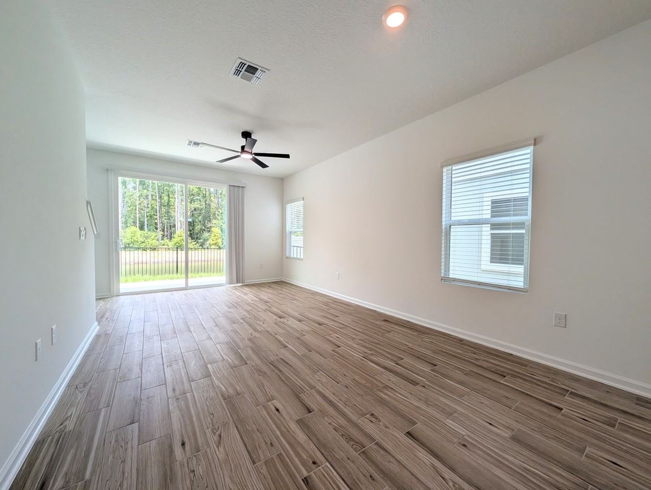 3225 Schoolmarm St - Photo 7 of 22